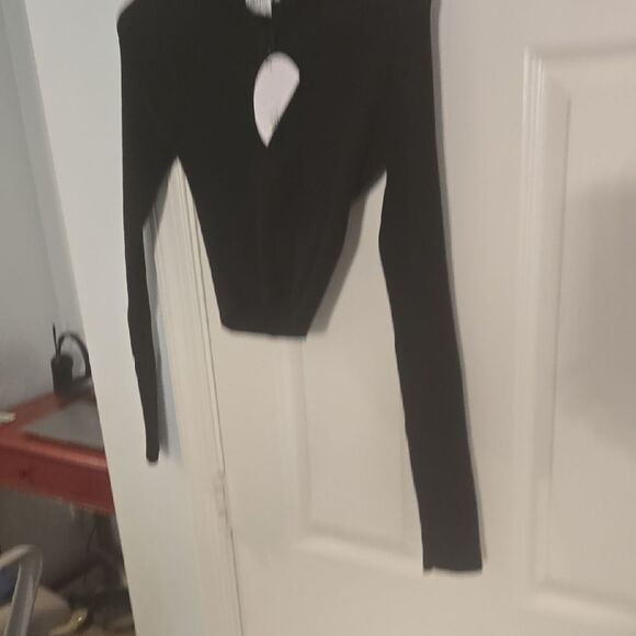 Princess Polly Black Ribbed Zip-Up Top - Picture 4 of 5